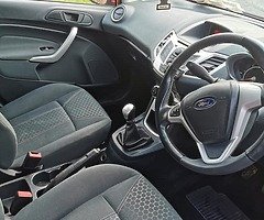 Ford fiesta dizel 1,4. Nct 01 2021 - Image 5/10