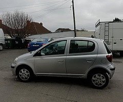 Toyota yaris - Image 7/10