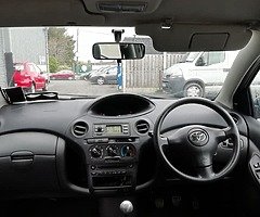 Toyota yaris - Image 10/10