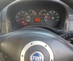 04 fiat punto - Image 4/5