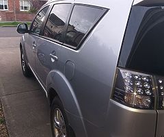 Mitsubishi Outlander 08