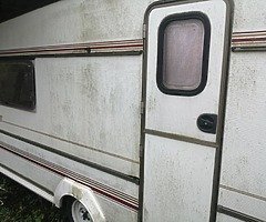 Caravan for parts or project - Image 2/10