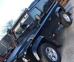 LandRover Defender