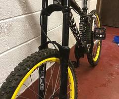 Kona freight downhill bike