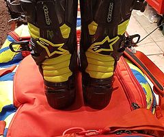 Alpinestars tech7s mx boots - Image 1/7