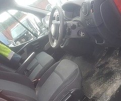 Renault master tax doe , extra long extra high twin wheel 210 miles - Image 9/9