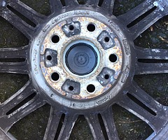 Genuine BMW Spider front alloy wheel - Image 3/3