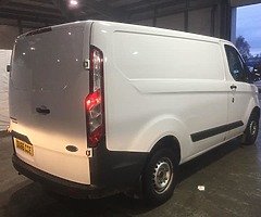 Ford transit custom from €49 per week