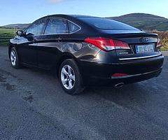 131 Hyundai i40 Executive Diesel - Image 5/10