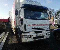 07 Iveco Eurocargo Box with 2T Tailift