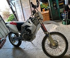 Honda CRF 250R - Image 6/6