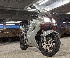 Honda VFR 800 VTEC