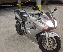 Honda VFR 800 VTEC