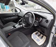 2012 Peugeot 3008 finance available - Image 6/8