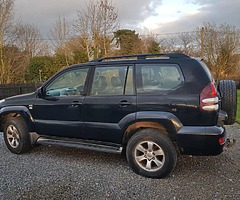 Toyota Land Cruiser crew cab or passenger - Image 8/9