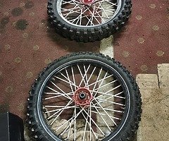 Honda cr crf spares radiators wheels - Image 10/10