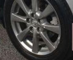 Toyota avensis alloys wheel