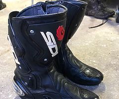 Motorcycle boots - Image 7/7