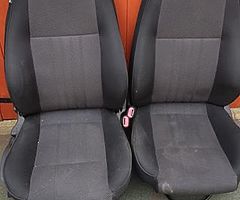 Alfa Romeo 147 seats - Image 5/5