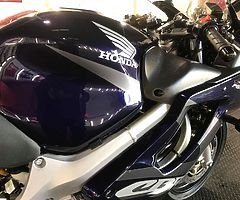 2003 Honda CBR