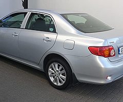 Toyota corolla - Image 8/10