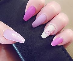 Acrylic nails - Image 1/5