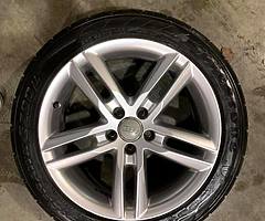 Genuine 18" Audi S line and like new tyres