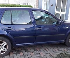 Volkswagen golf - Image 5/6