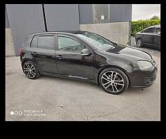 2009 Volkswagen Golf - Image 4/5