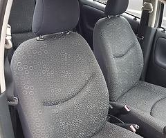 Toyota yaris 1.0 petrol - Image 3/10