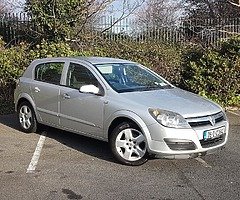 Lovely little 1.4 astra (with nav)