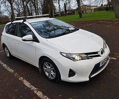 Toyota auris 2014 comercial 1.4diesel. - Image 7/8