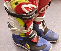 Alpinestar tech 7s