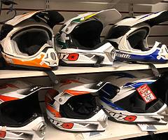 Helmet scrapage deal £15 against any new helmet - Image 7/10