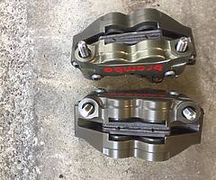 Brembo p4 108mm calipers - Image 3/4