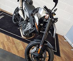 2019 KTM 790 Duke - Image 4/8