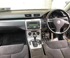 VOLKSWAGGEN PASSAT 2006 NCT AUTO - Image 9/10