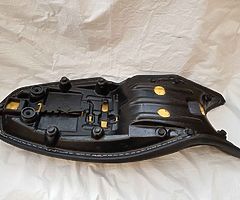 BMW F800 ST comfort seat. - Image 4/7