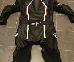 Alpinestars motegi V2 one-piece leathers - Image 1/3