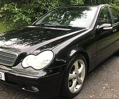 2004 Mercedes-Benz C-Class