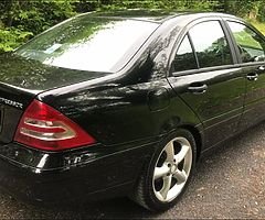 2004 Mercedes-Benz C-Class