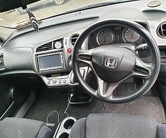 2007 Honda Stream (Automatic)