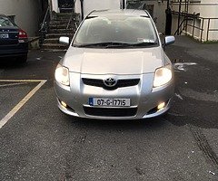 07 toyota auris