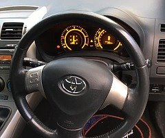 07 toyota auris