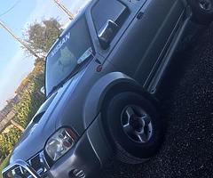 Nissan navara crewcab - Image 5/10