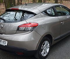 RENAULT MEGANE 2009 1.5 DCI COUPE FSH - Image 4/10