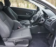 RENAULT MEGANE 2009 1.5 DCI COUPE FSH - Image 8/10