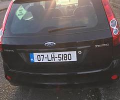 Ford fiesta steel zetec 07 has tax and nct petrol 1.2 - Image 3/6