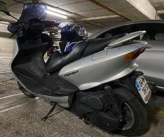 Yamaha Majesty 125