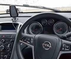 Opel Astra 1.7CDTi SportTourer 2013 - Image 5/10